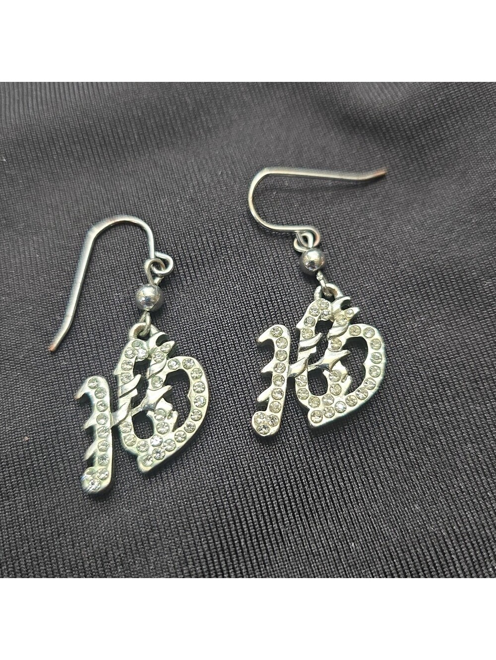 Harley Davidson Women’s Silver Earrings Initials HD